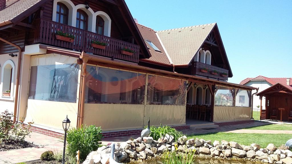 Sovirag Vendeghaz Hotel Hortobagy Luaran gambar